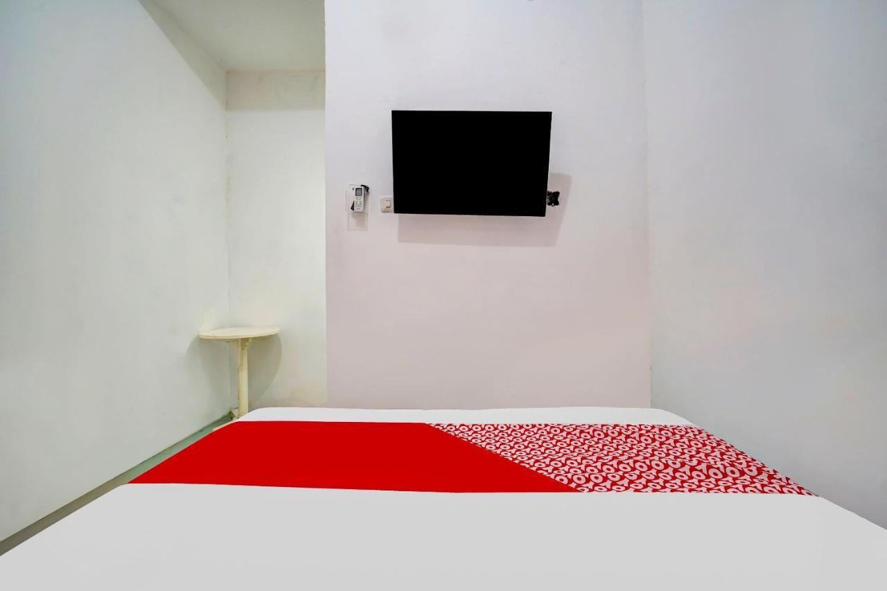Super Oyo 91173 Guesthouse King Puntodewo Pakualaman Екстериор снимка